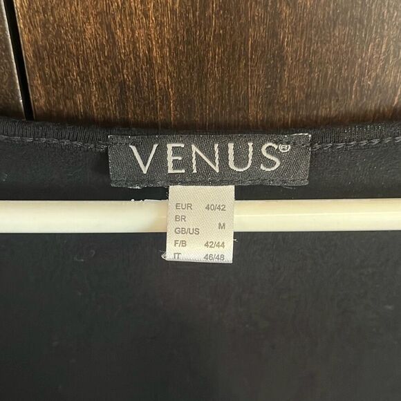 Venus Black Long Sleeve Top Medium Grommet Cuff Scoop Neck Stretch - Picture 4 of 6